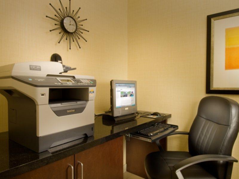 Springhill Suites By Marriott Jacksonville North I-95 Area Exterior foto
